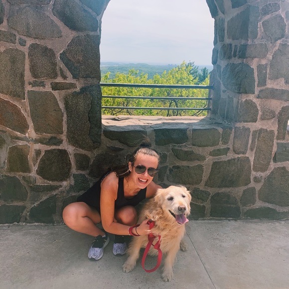 Meet your Posher, Kiley - Picture 3 of 4